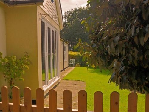 The White Horse View B&B Shrivenham Exterior photo